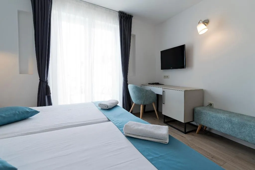 Double or Twin STANDARD Room, Perla, Dubrovnik
