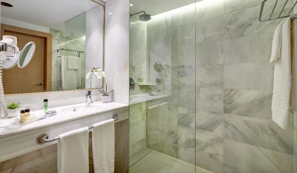 Double or Twin SEA VIEW Room, CM Playa del Moro, Majorca
