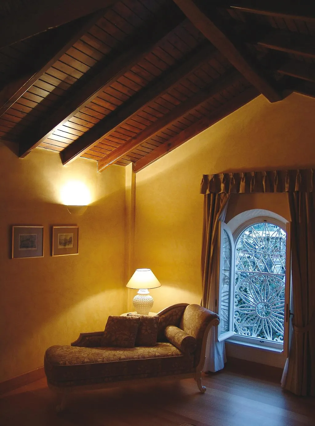 SUITE WITH VIEWS Room, Siora Vittoria Boutique, Corfu