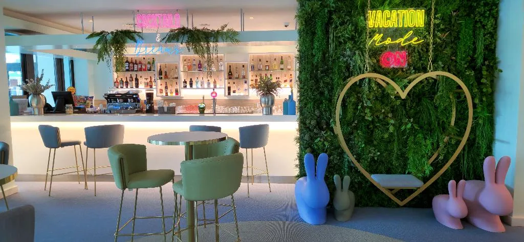 Bar, Aquashow Park Hotel, Algarve