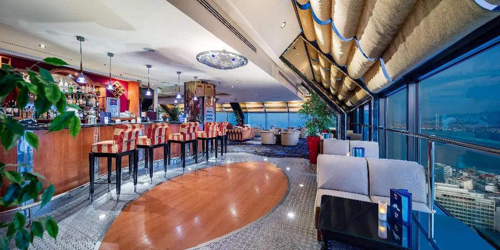 Bar, Hilton Izmir, Izmir