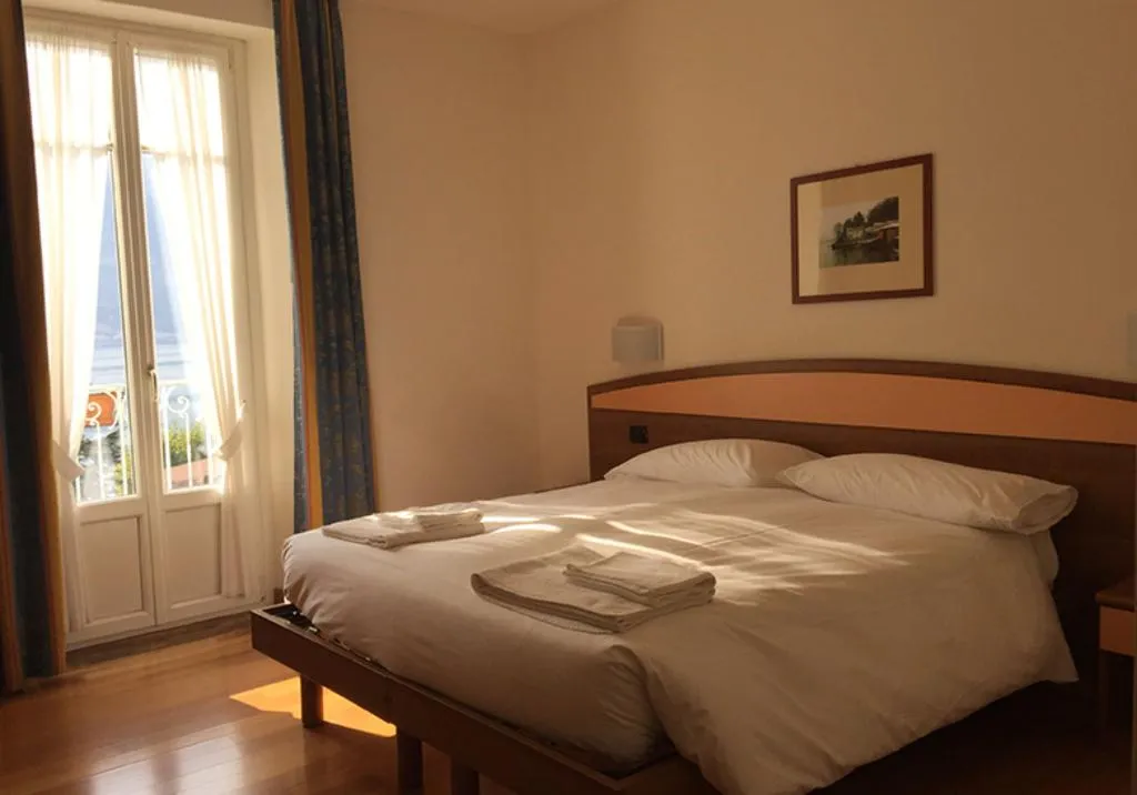 Double or Twin LAKE VIEW Room, Lario, Milan