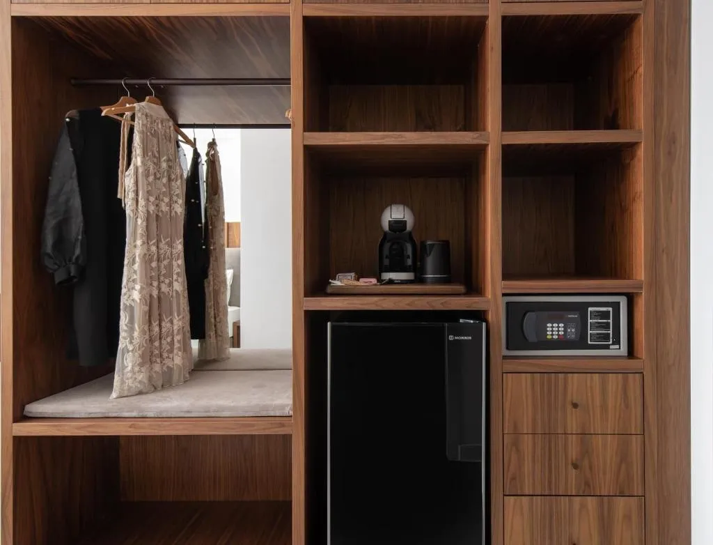 Lobby, 4- You Boutique, Thessaloniki