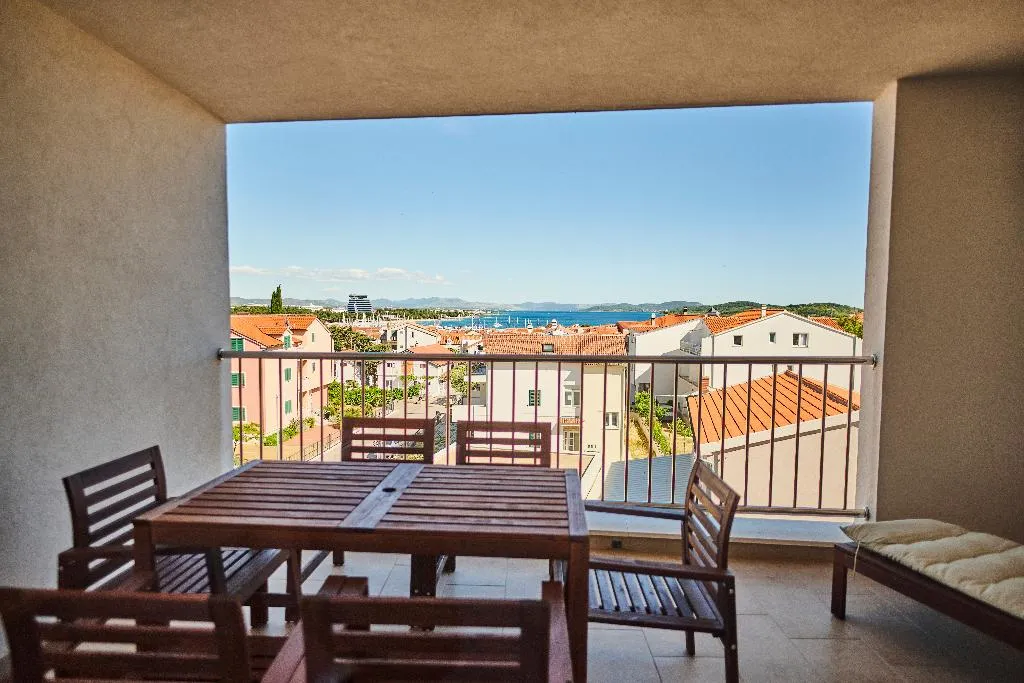 APARTMENT SEA VIEW TWO BEDROOMS Room, Arancini Residence, Split