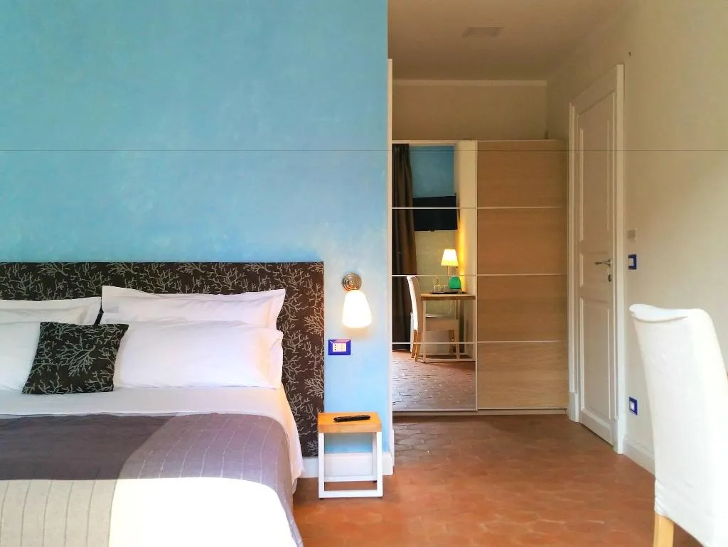 Room, La Corte Dei Limoni, Catania