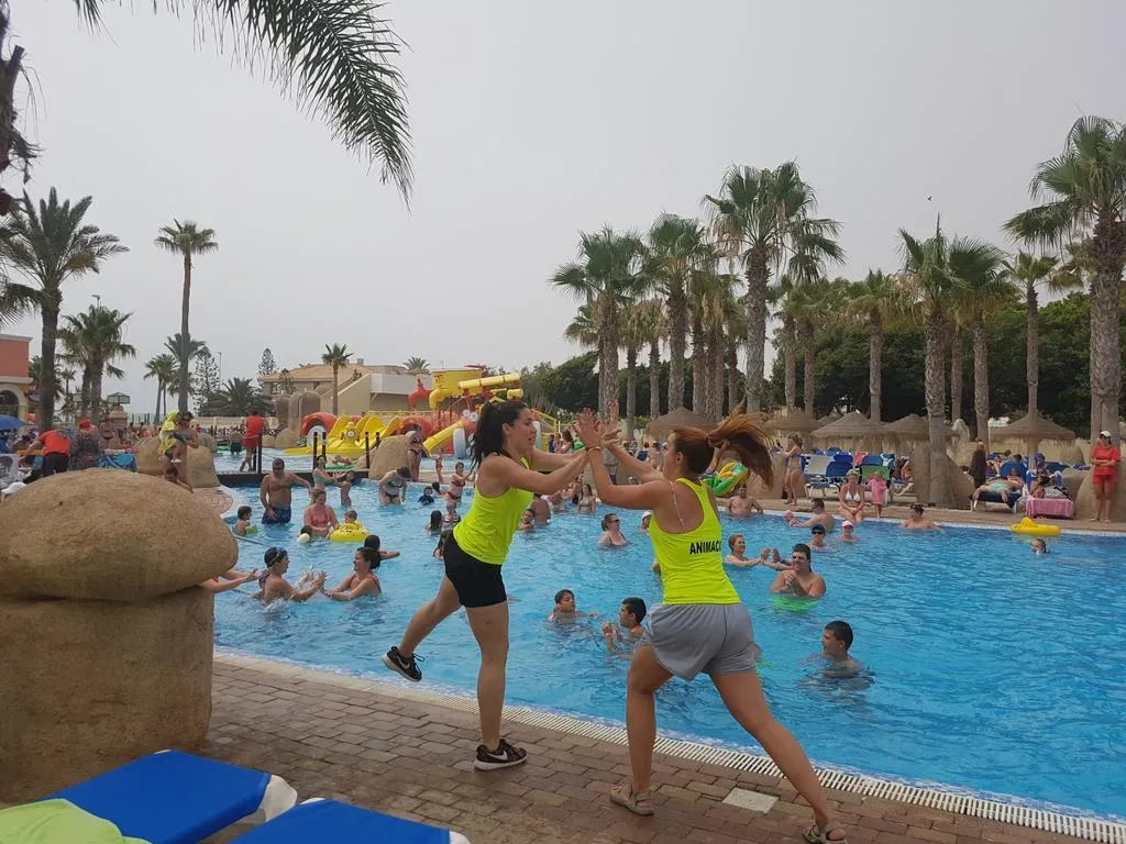 Sports and Entertainment, Mediterraneo Bay Hotel & Resort, Costa Almeria