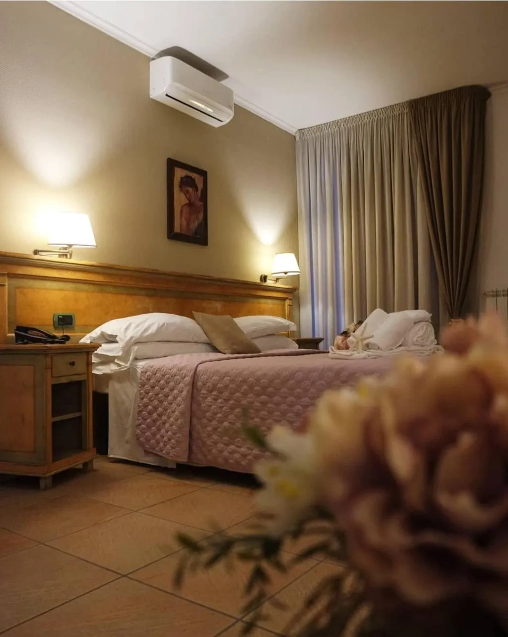 Room, Hotel Santa Caterina, Naples