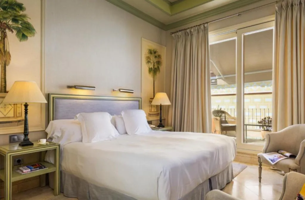 DOUBLE DELUXE WITH TERRACE Room, Hotel Casa Del Poeta, Seville