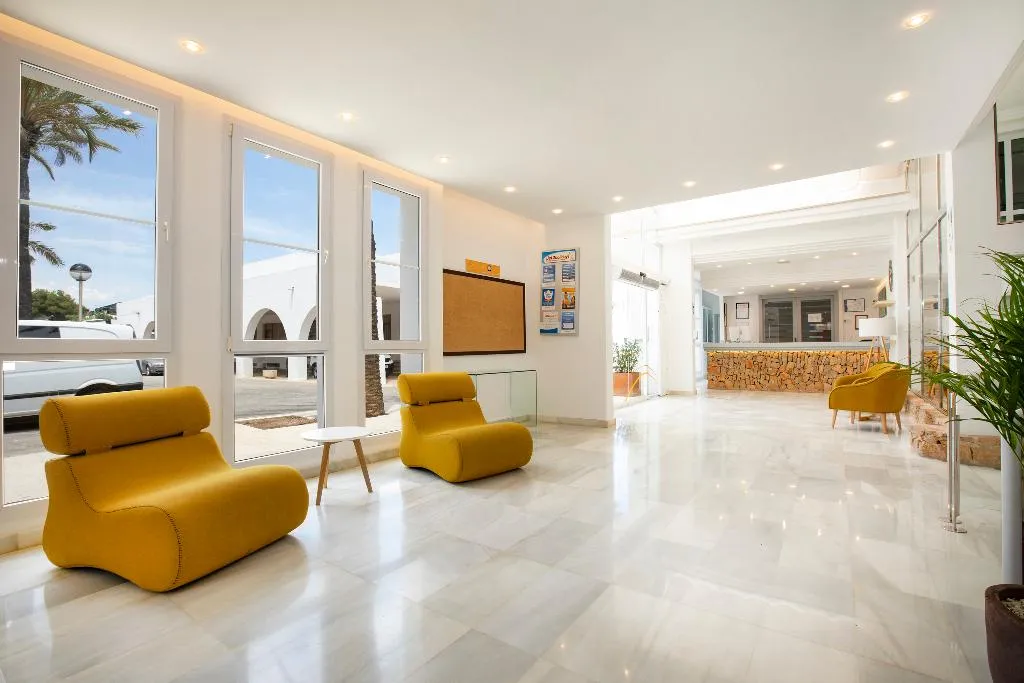 Lobby, Hotel Cala d’Or Playa, Majorca