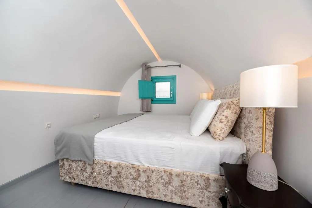 Room, Santa Irina Luxury Sunny Lofts, Santorini