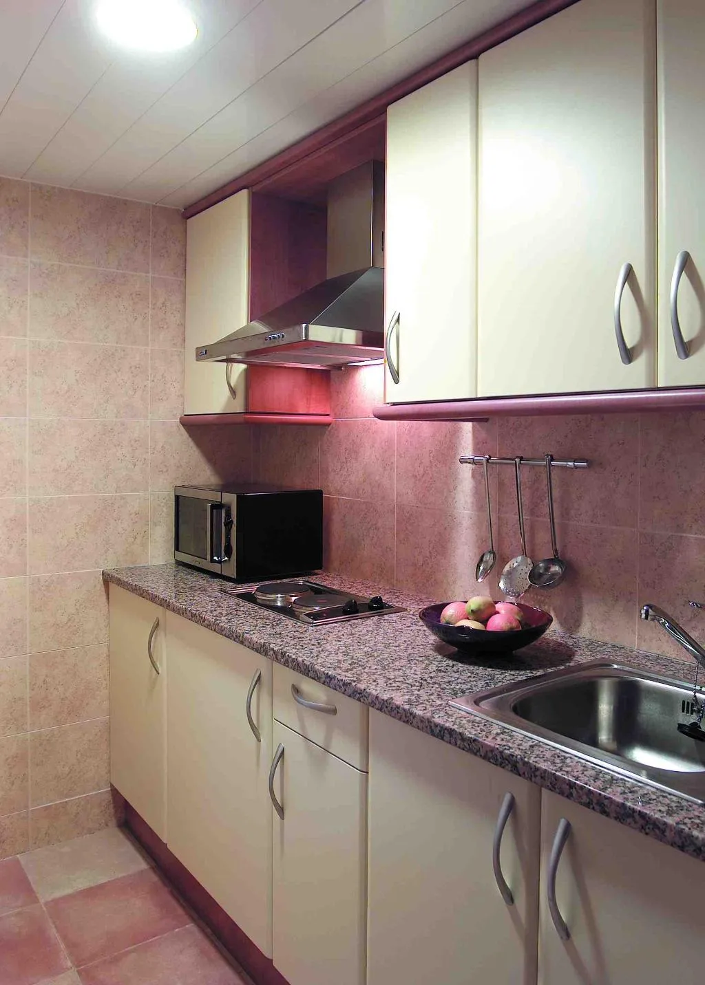 APARTMENT CAPACITY 6 TWO BEDROOMS Room, Albamar, Costa Brava