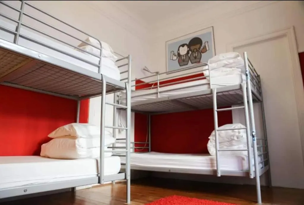Room, Rivoli Cinema Hostel, Porto