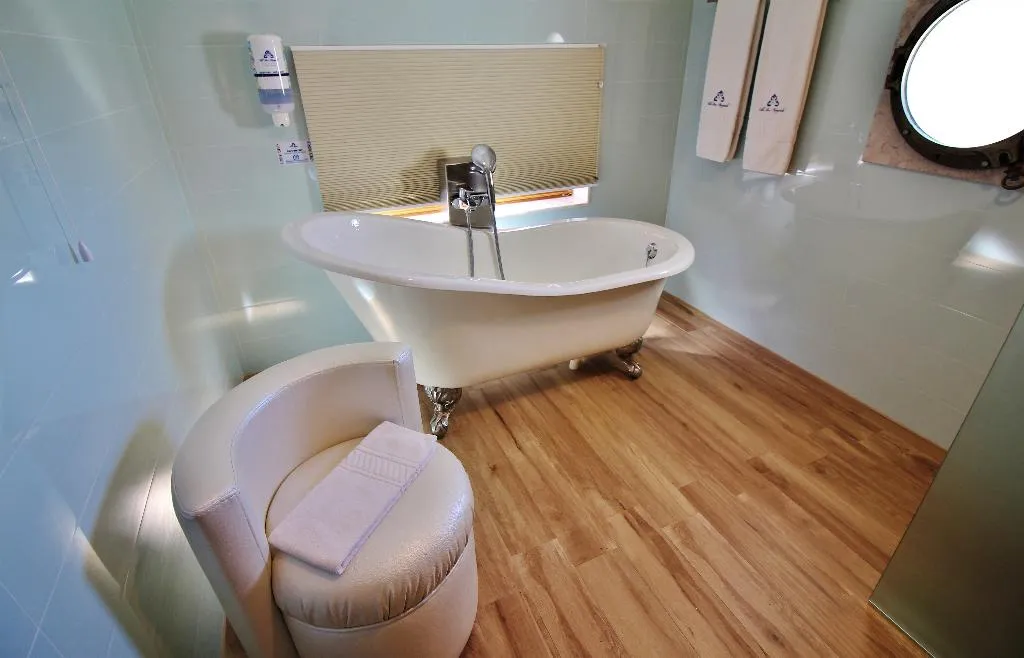 TWIN SUPERIOR Room, Villa Ana Margarida Hotel, Lisbon