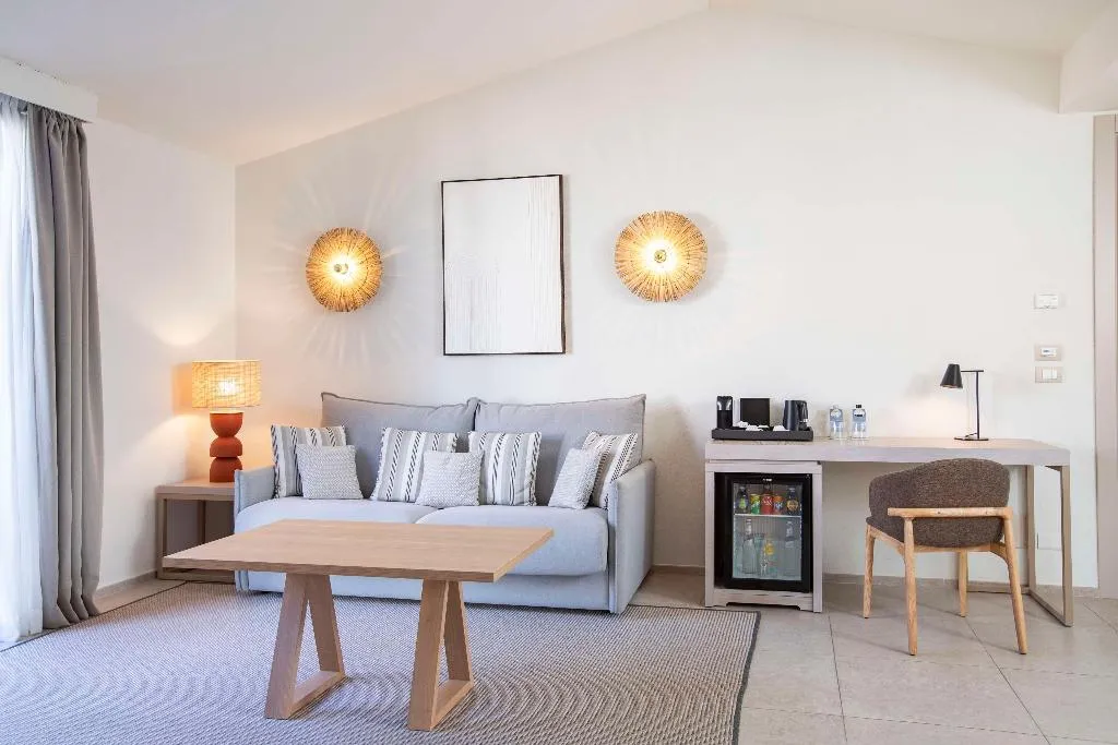 SUITE KING BED ONE BEDROOM  Room, Mangia's Santa Teresa Sardinia, Curio Collection, Olbia