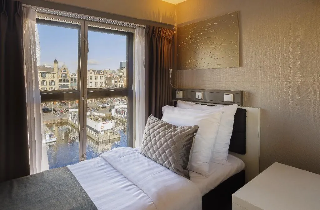 SINGLE CANAL VIEW Room, CC Hotel, Amsterdam