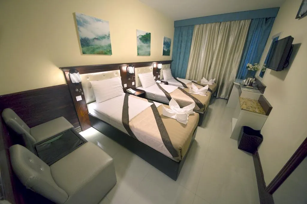 TRIPLE STANDARD Room, Mariana Hotel, Dubai