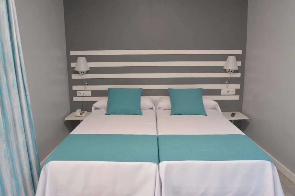 STUDIO CAPACITY 2 Room, RF Bambi, Tenerife