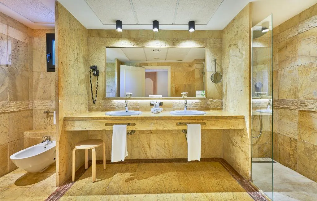 Double or Twin SEA VIEW WITH BALCONY Room, Serrano Palace, Majorca