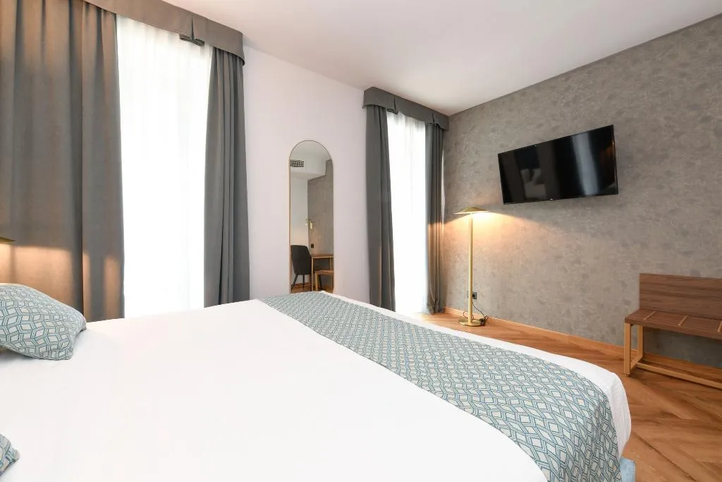 TRIPLE CLASSIC Room, Palazzo Santo Spirito, Milan