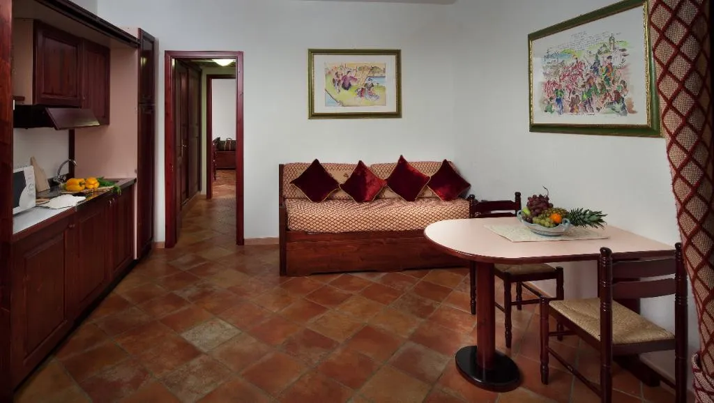 Room, Residence sos alinos, Olbia