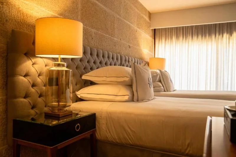 DOUBLE SUPERIOR GARDEN VIEW Room, Solar do Requeijo, Porto