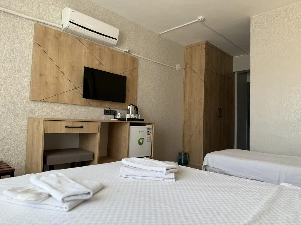 Room, Ozsoy Hotel, Izmir