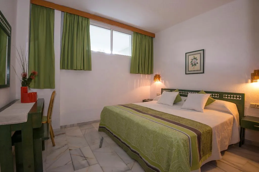 APARTMENT ONE BEDROOM Room, Altamira, Tenerife