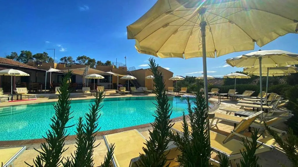 Beach, Cala Mirto Hotel, Olbia
