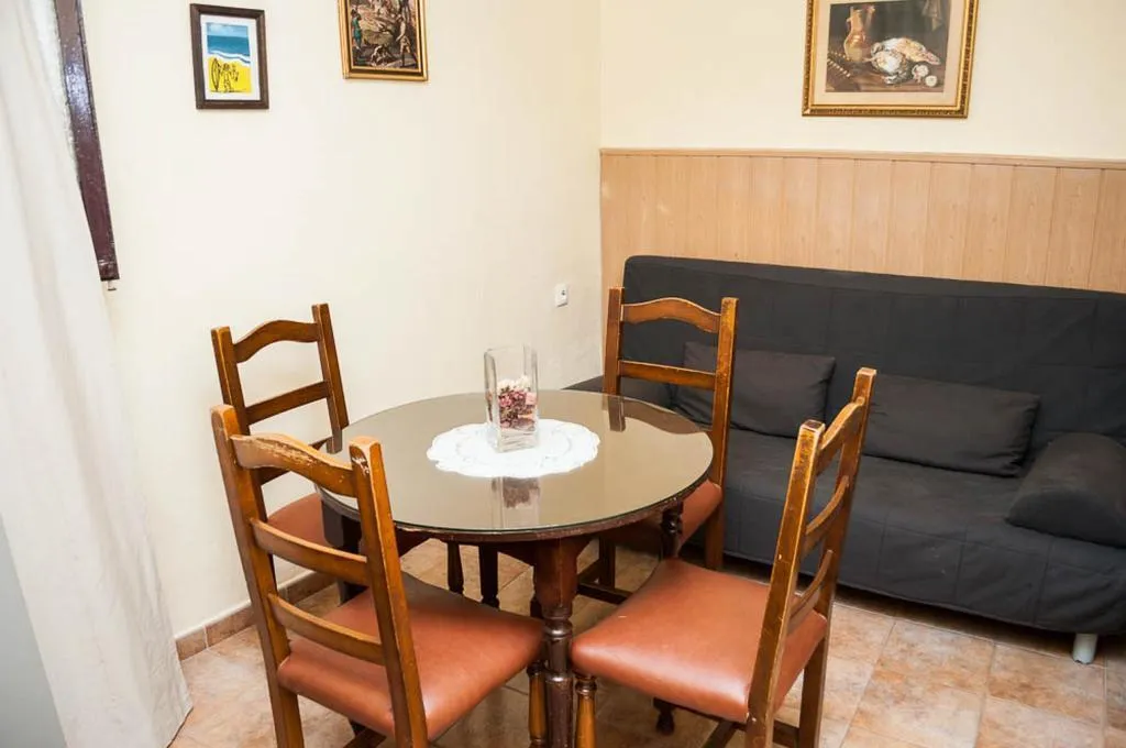 General view, Pension La Montorena, Seville