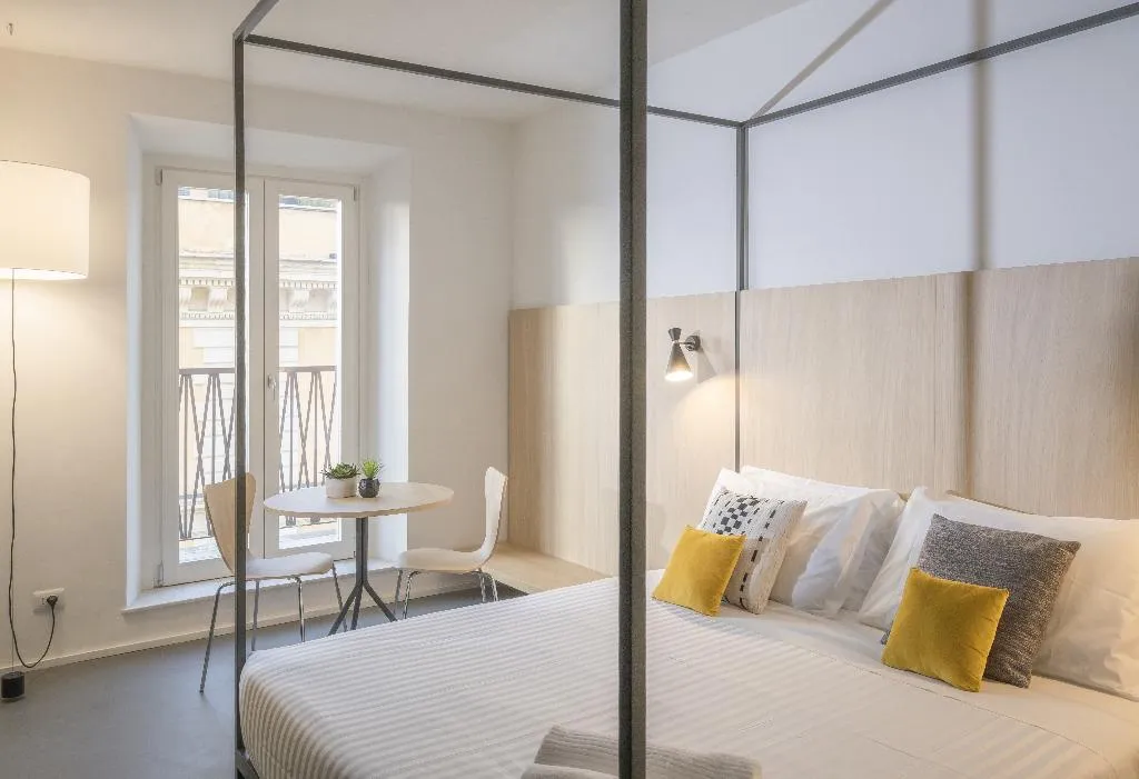 SUITE DELUXE WITH TERRACE Room, Camplus Hotel Roma Centro, Rome