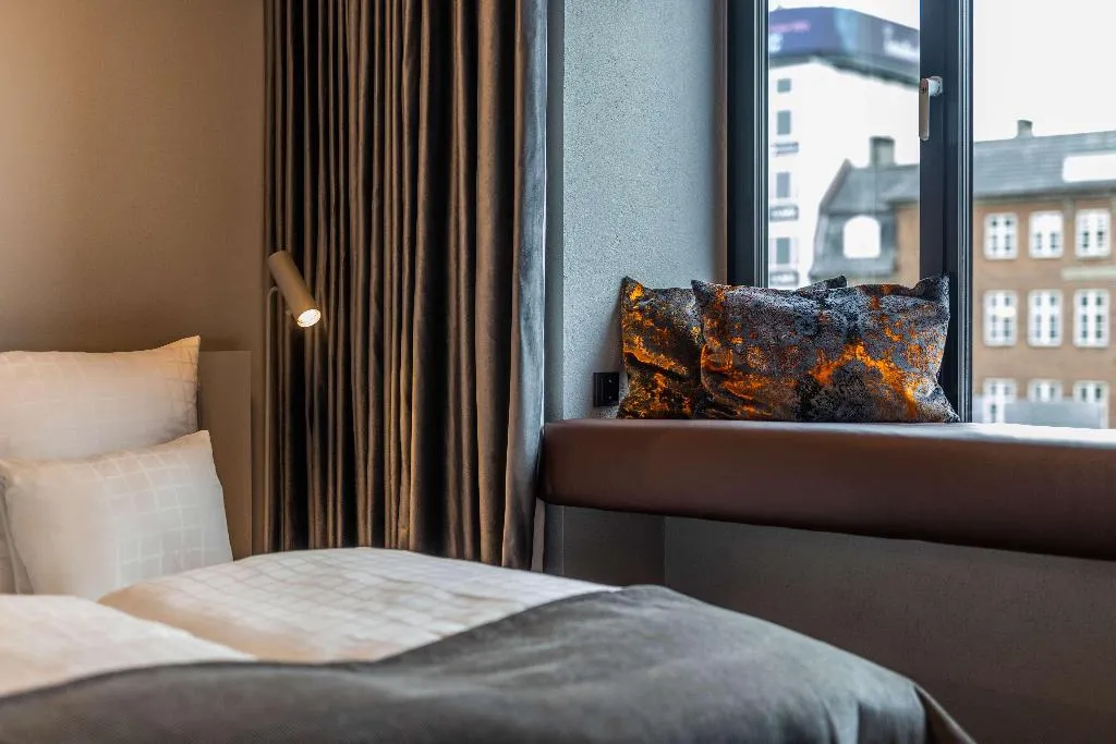 DOUBLE KING SIZE BED Room, Scandic Norreport, Copenhagen