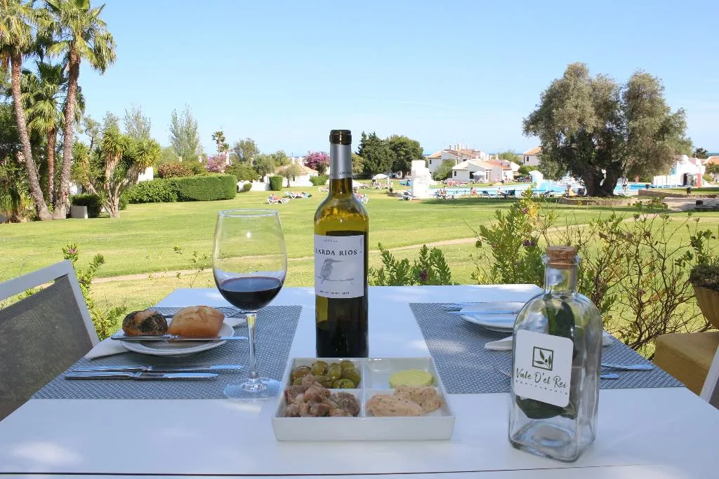Restaurant, Pedras del Rei, Algarve