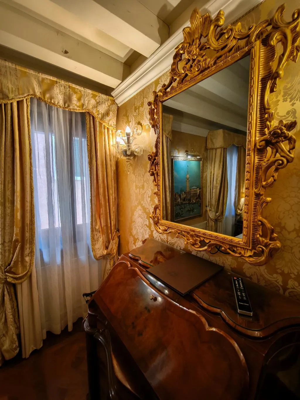 DOUBLE ANNEX Room, Canal Grande, Venice