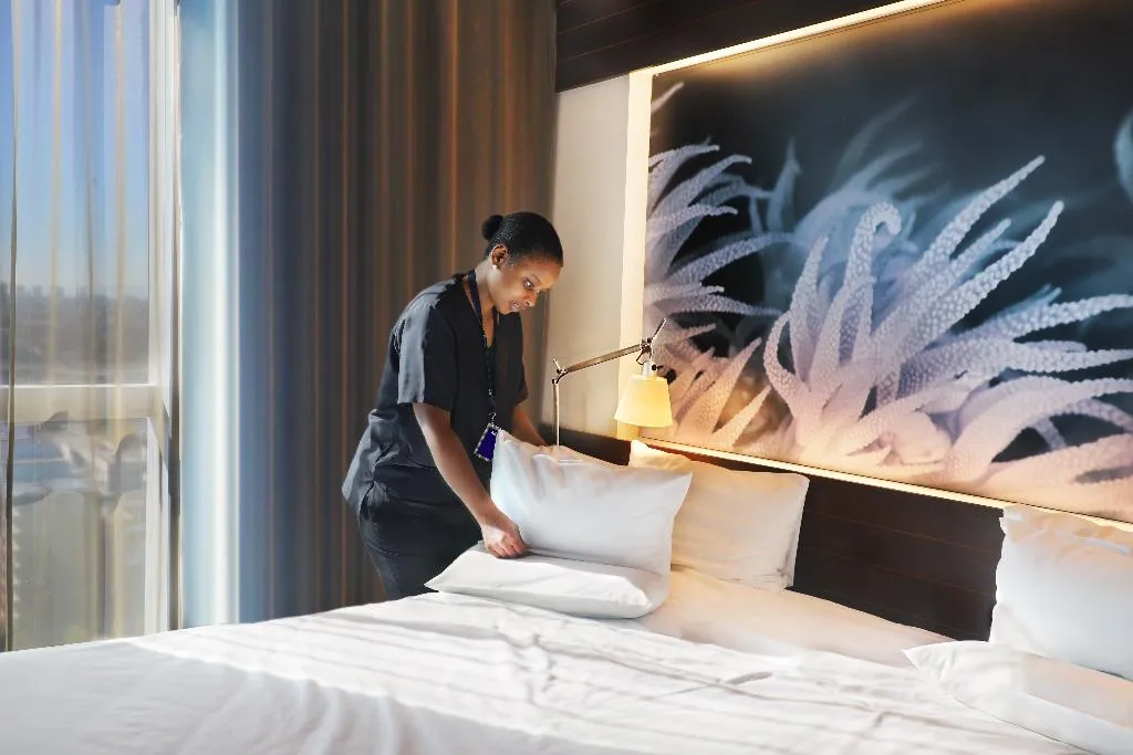 SUITE SUPERIOR QUEEN BED Room, Novotel Barcelona City, Barcelona