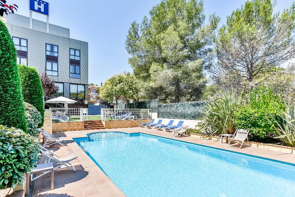 Pool, Desitges, Barcelona