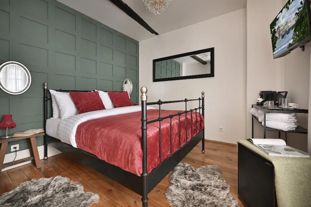 SUITE WITH DOUBLE BED Room, U Šuterů Boutique Hotel, Prague