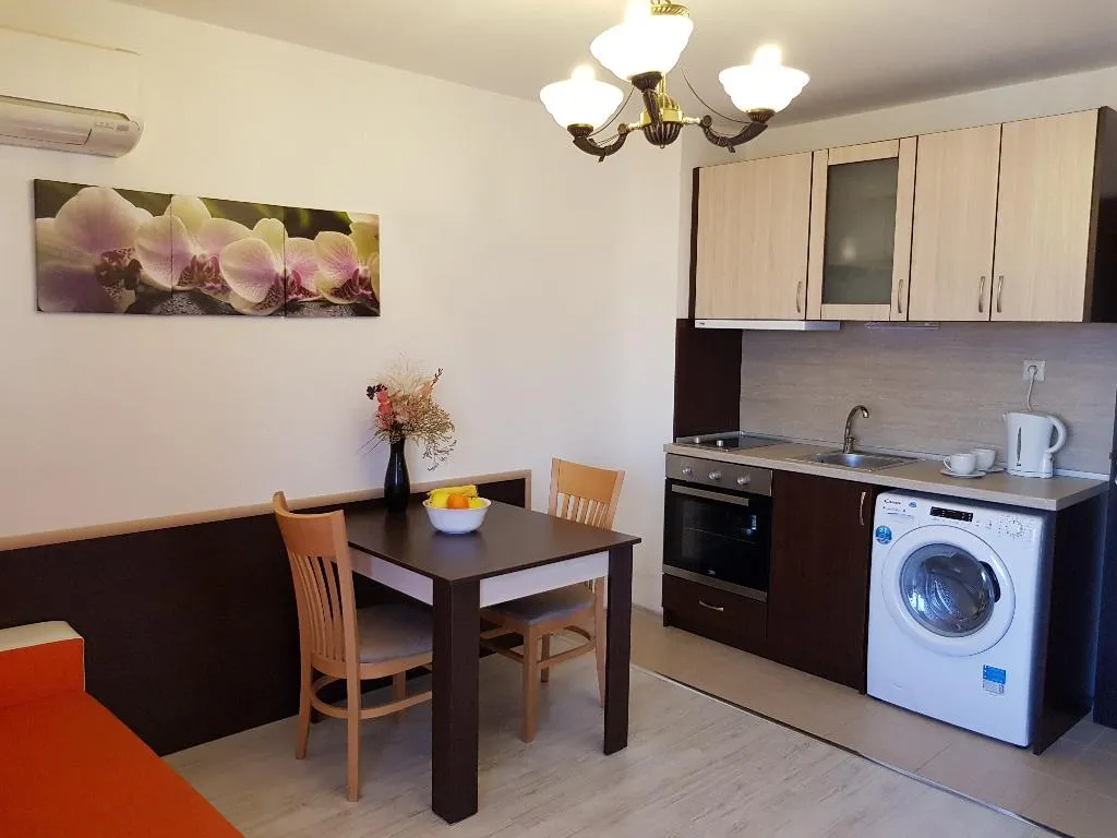 APARTMENT ONE BEDROOM Room, Vintegra, Bourgas