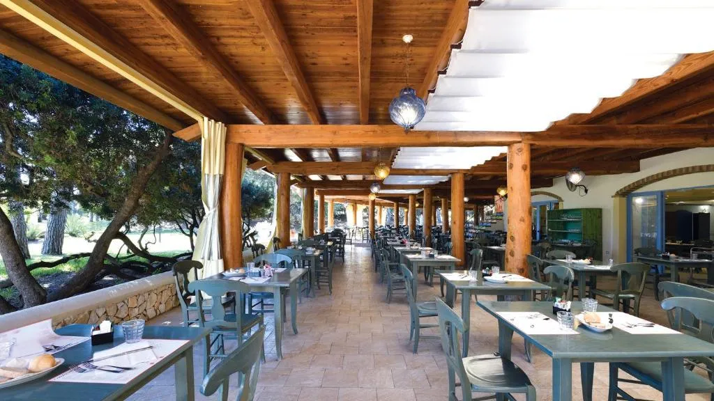 Restaurant, Amarestyle Club Colostrai, Cagliari