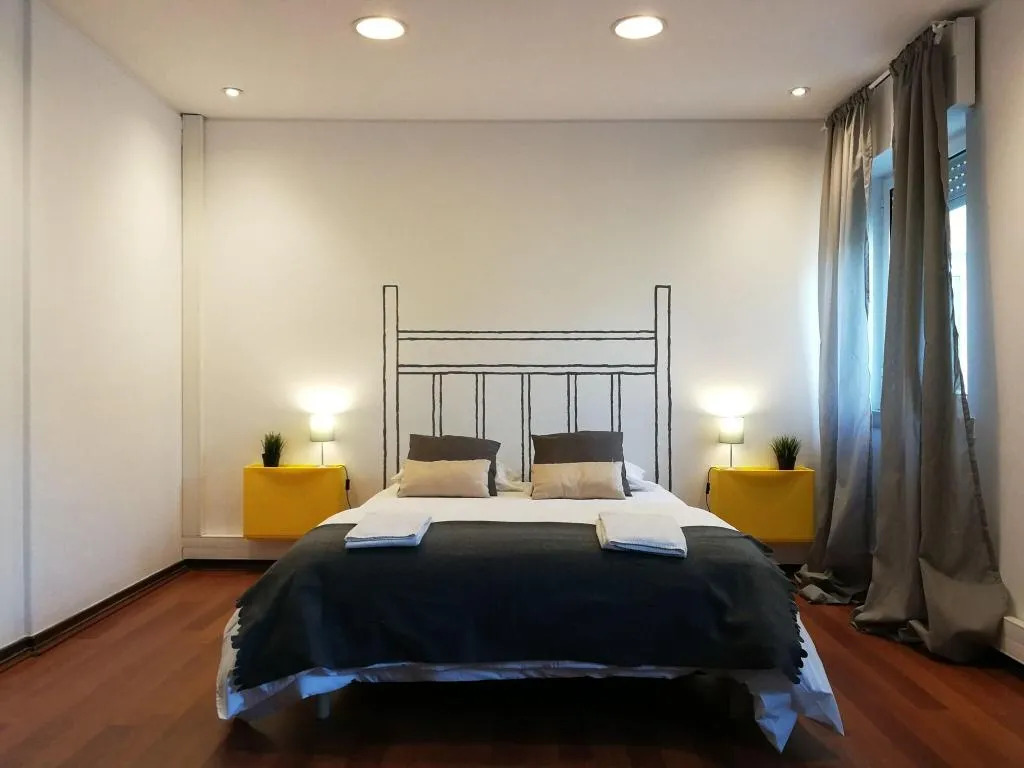 Room, Castilho 63, Lisbon