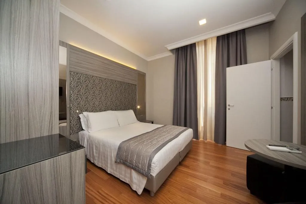 Room, Residenza Le Fonticine, Florence