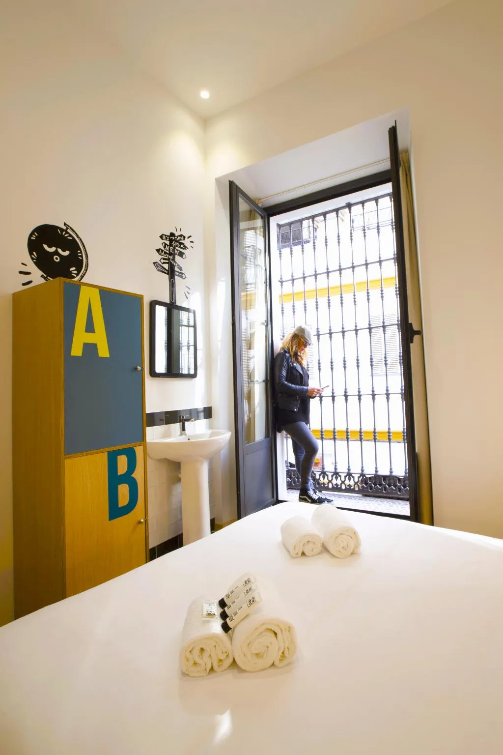 Double or Twin STANDARD Room, U-Sense For You Hostel Sevilla, Seville