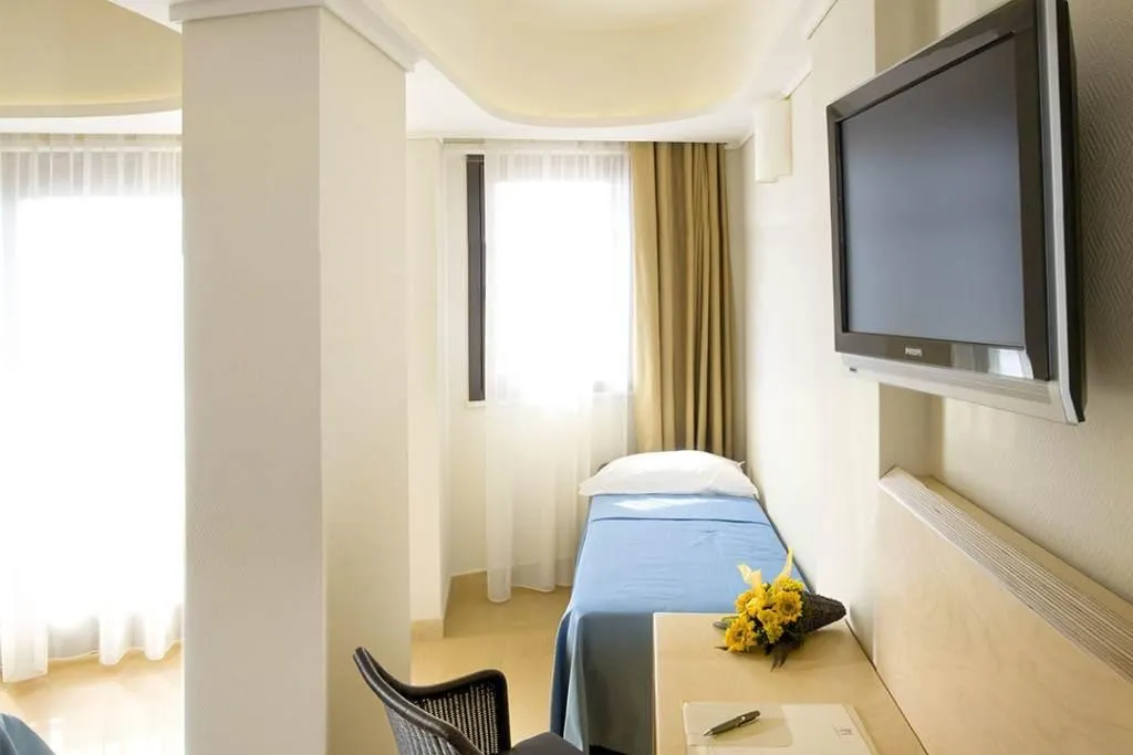 TRIPLE SEA VIEW Room, Panoramic Hotel Taormina, Taormina