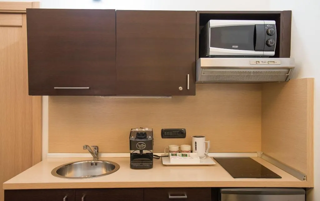Room, Bed & Breakfast Chiaia 32, Naples