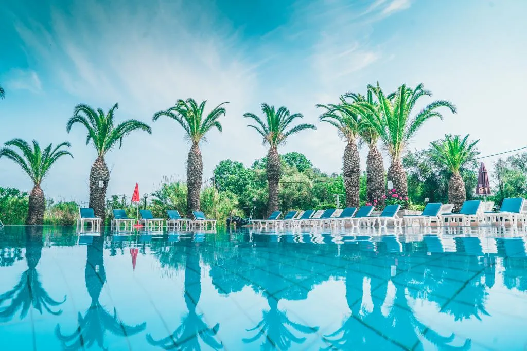 Pool, Morfeas, Corfu
