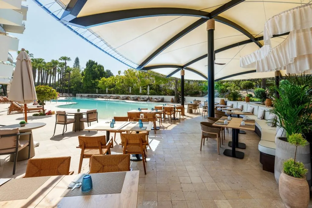 Pool, Senator Banus, Costa Del Sol