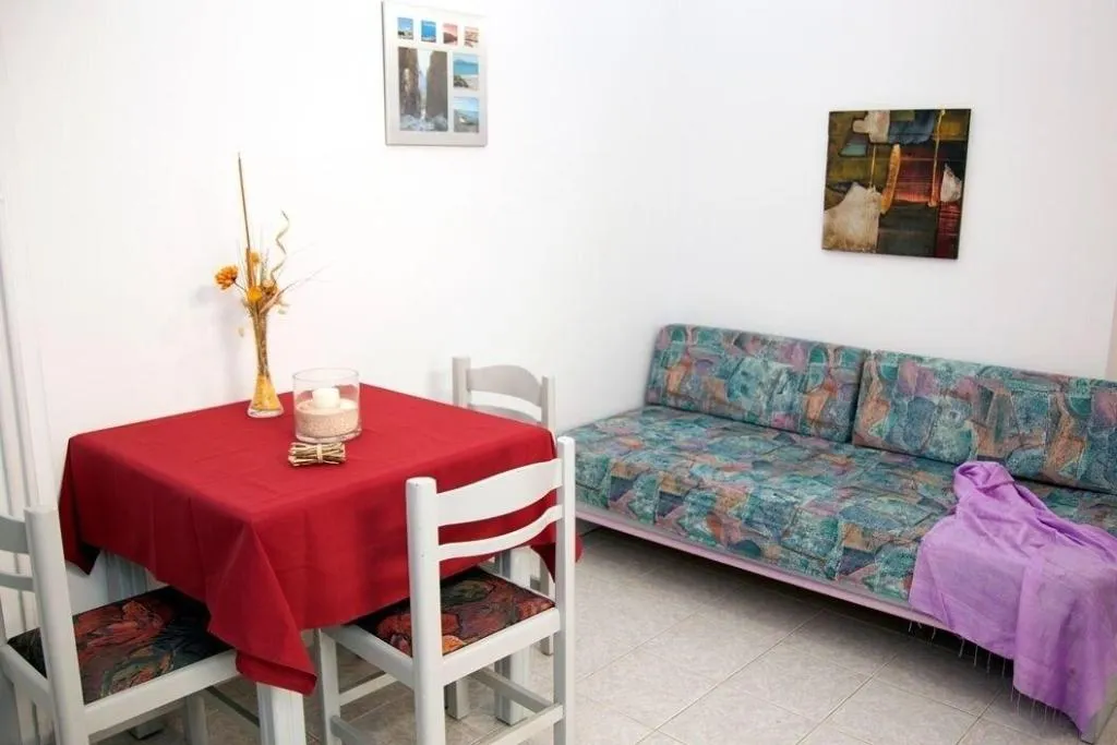 Room, Ermis Suites, Crete