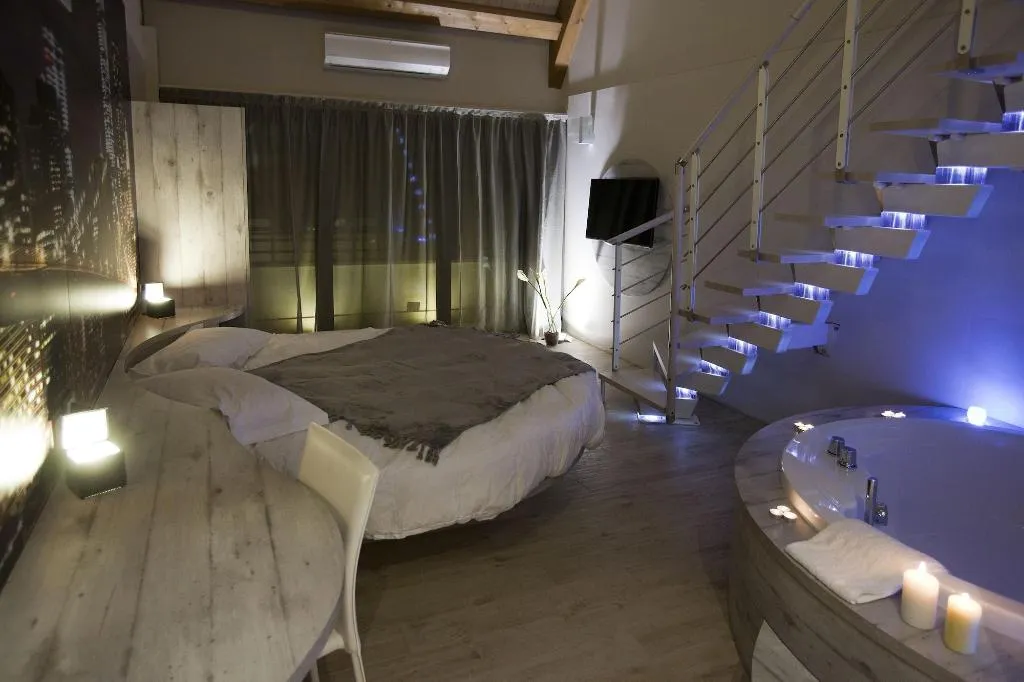 Room, Seven Rooms Milano, Milan