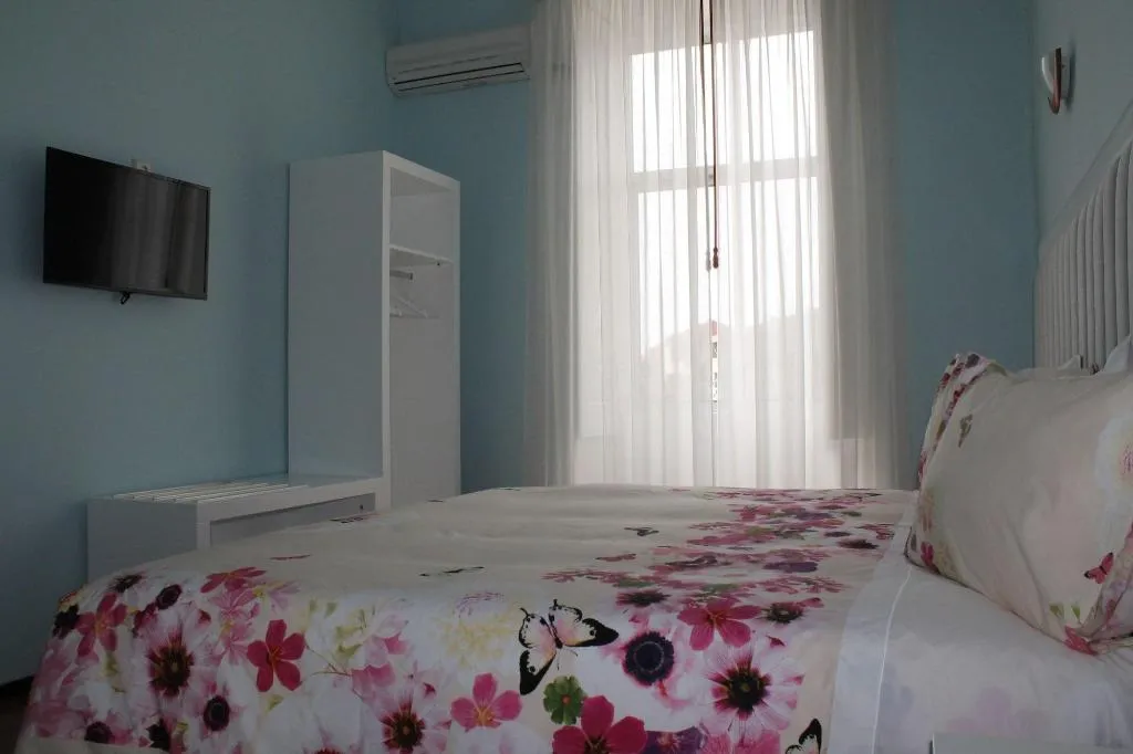 Room, Grande Oceano Guest House, Porto