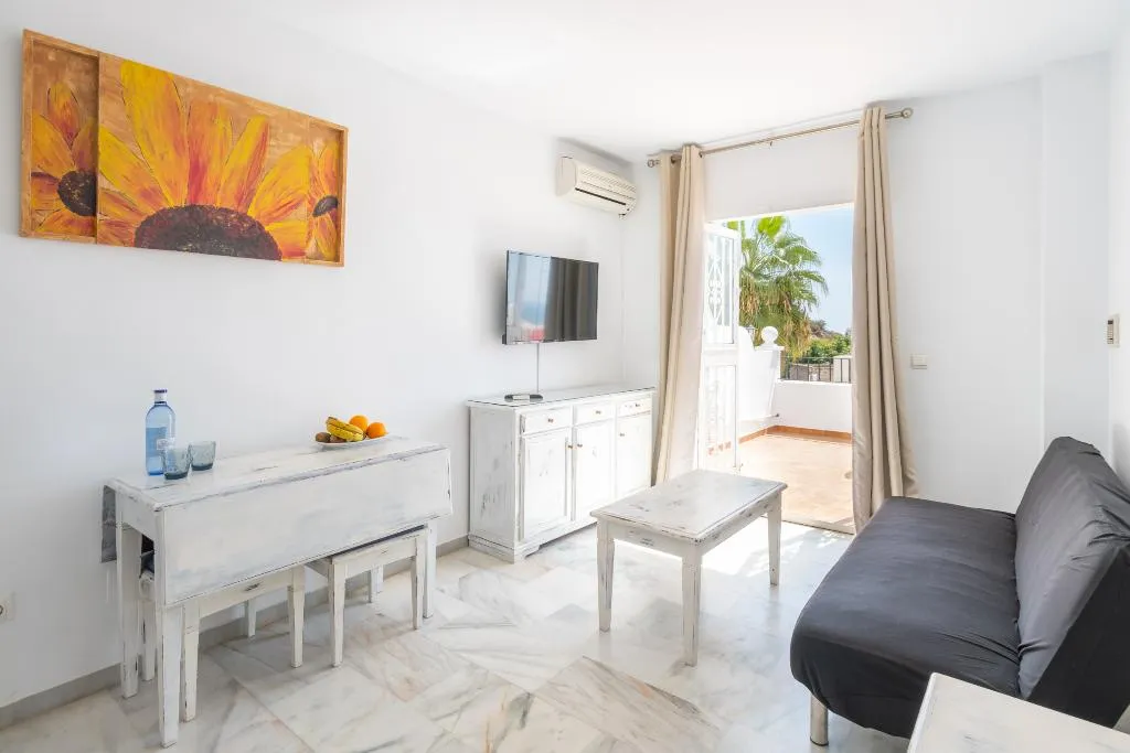 APARTMENT SEA VIEW ONE BEDROOM Room, Hotel Playamaro, Costa Del Sol