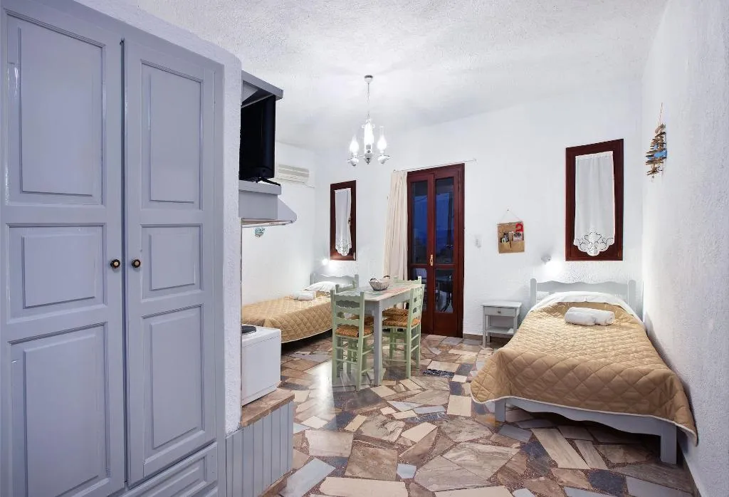 Room, New Aurora Apts Studios, Crete